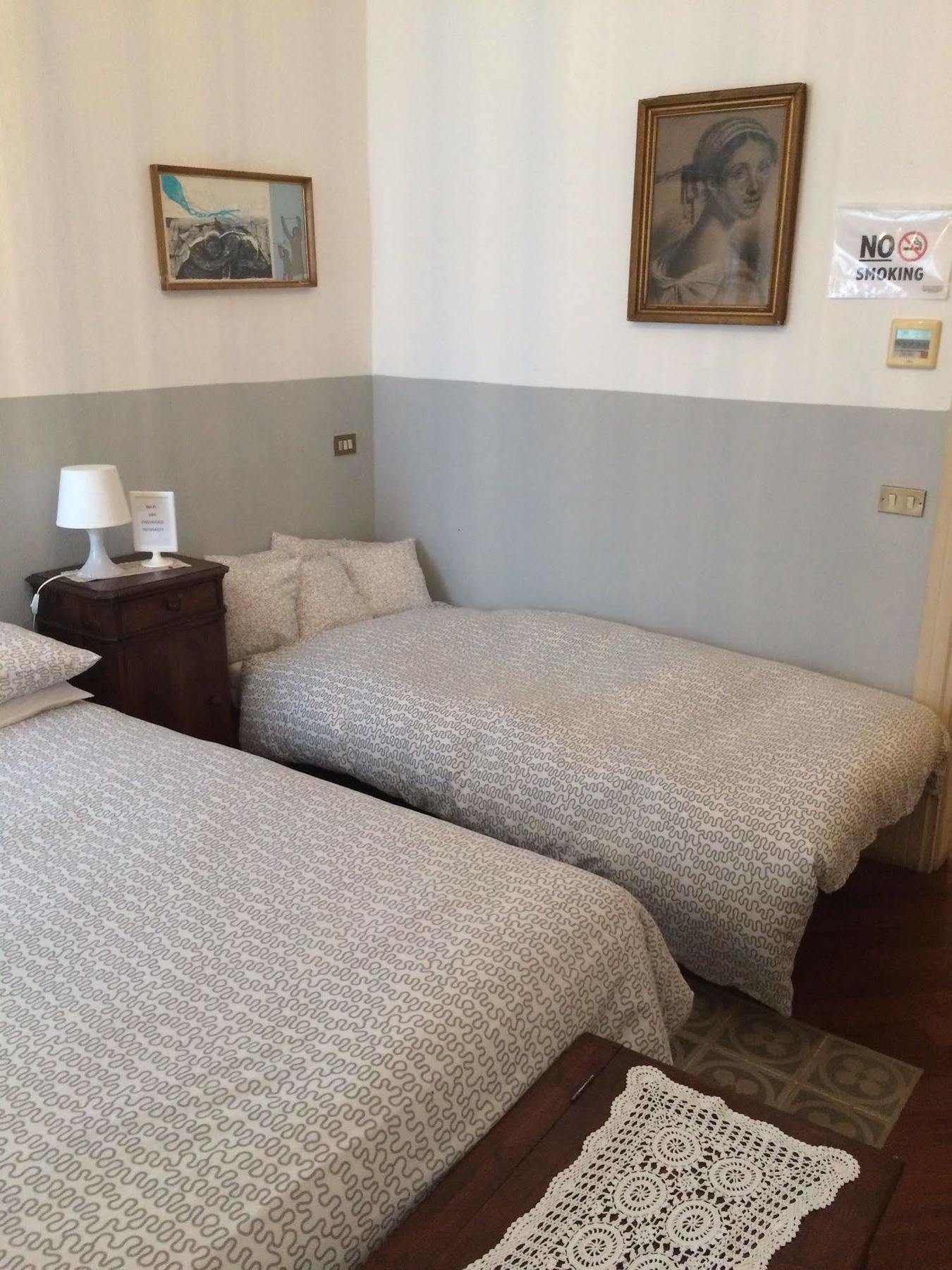Dany Sweethouse Bed and Breakfast Bergamo Exteriör bild